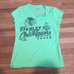 Blackhawks t shirt